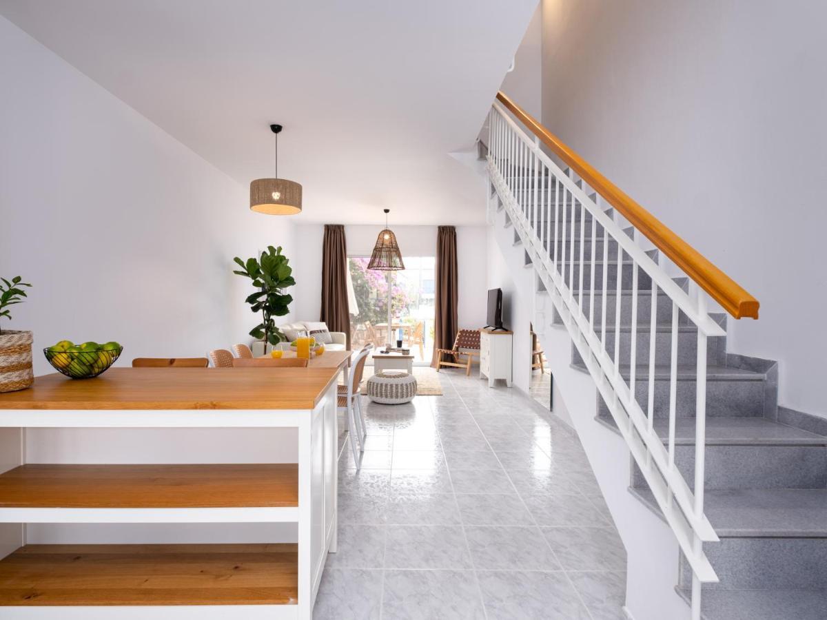 Nephele-Stylish 2Bd Townhouse In Kato Paphos Villa Exterior photo